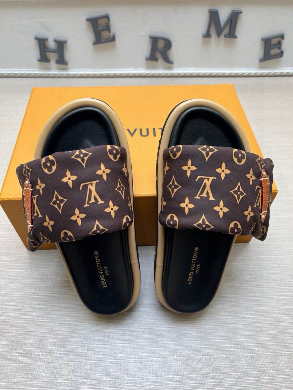5QE9Z Popular Slippers