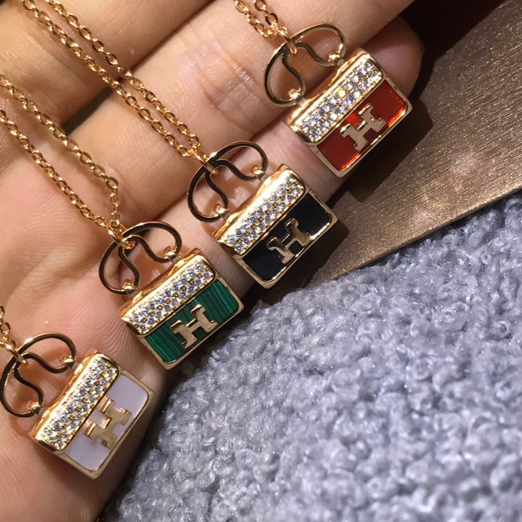 55QH321X Popular Necklaces