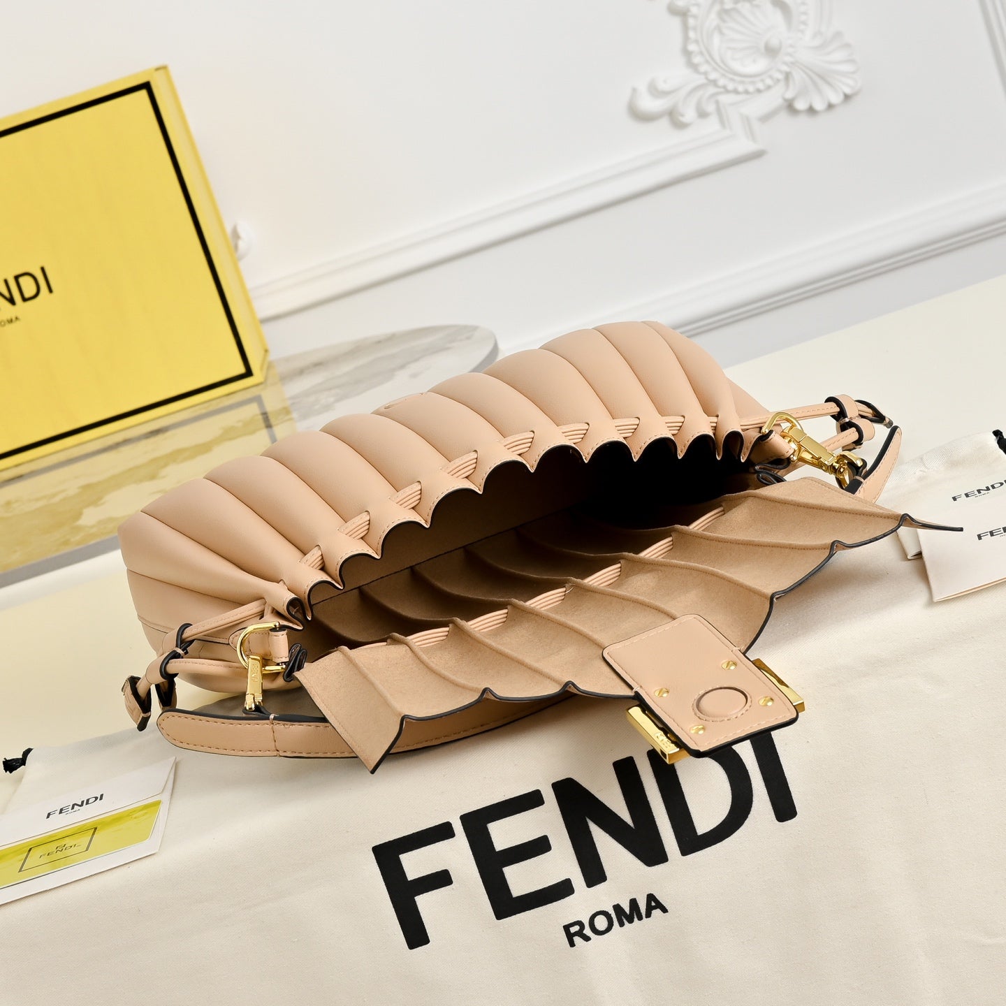 136PF106B Popular leather bag