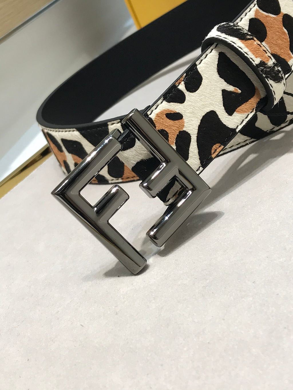 14F94P Popular   High quality belt With full package