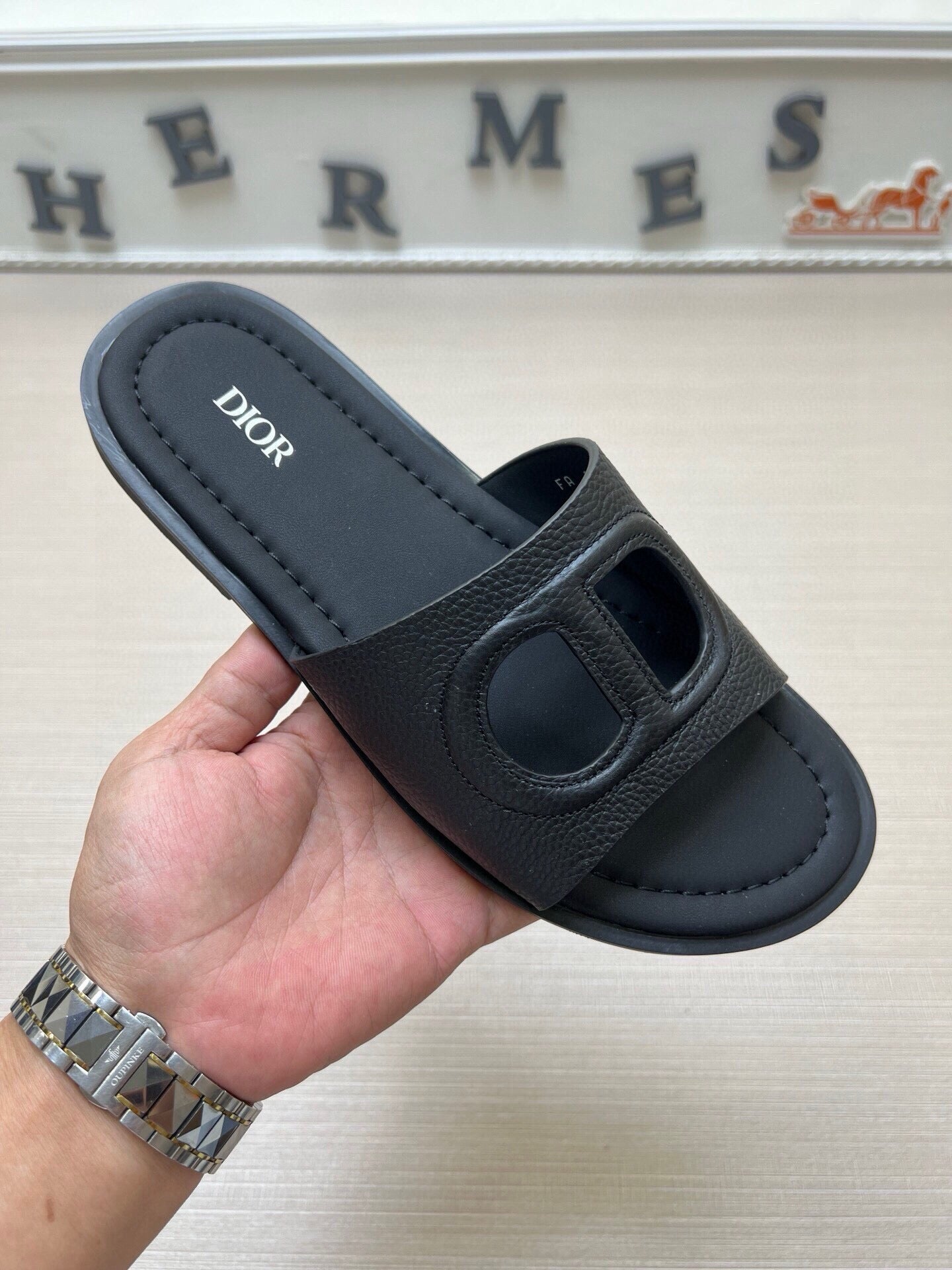 535ZD306Z Popular Slippers