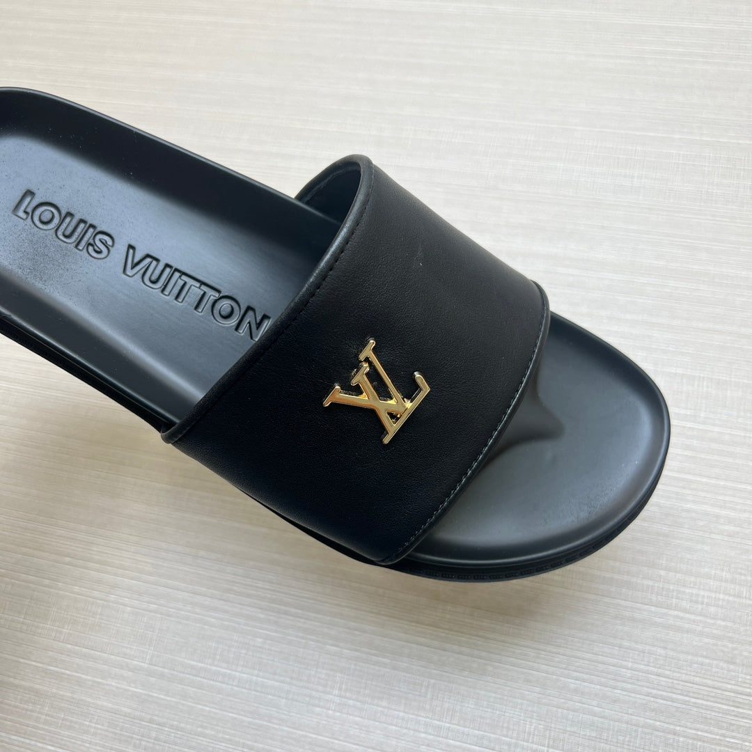 54E9Z Popular slippers