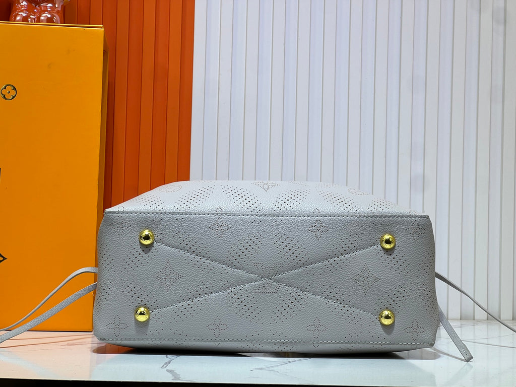 15XE13B Popular  leather bag)