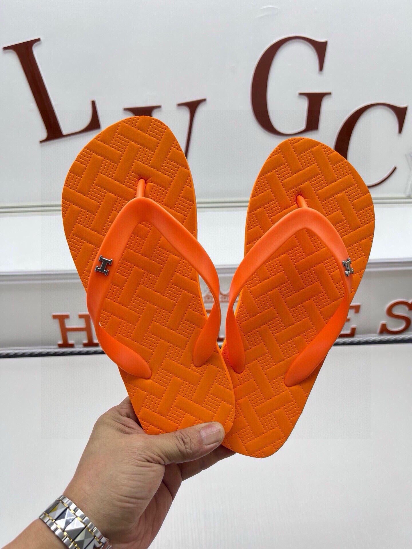 535ZH296Z Popular Slippers