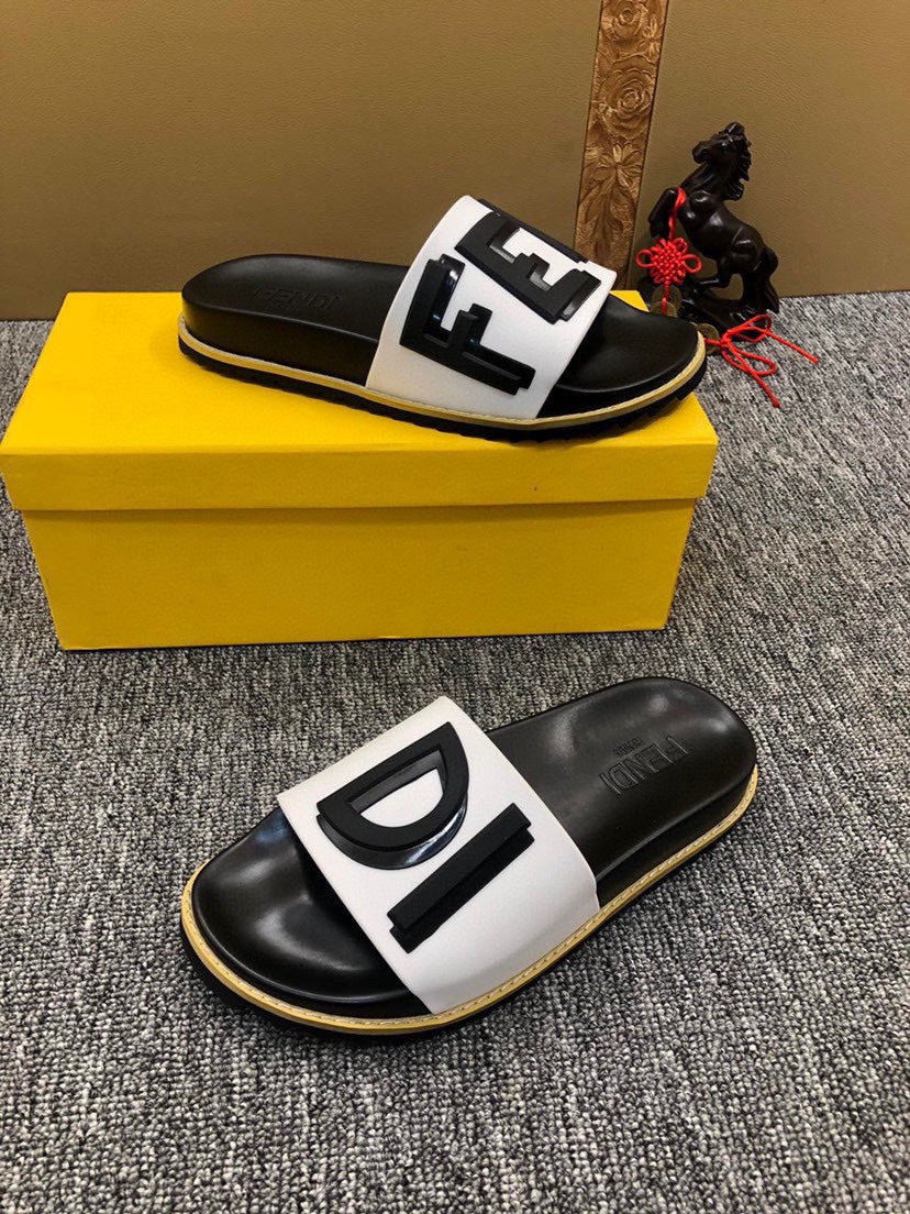 5XF106Z Popular Slippers