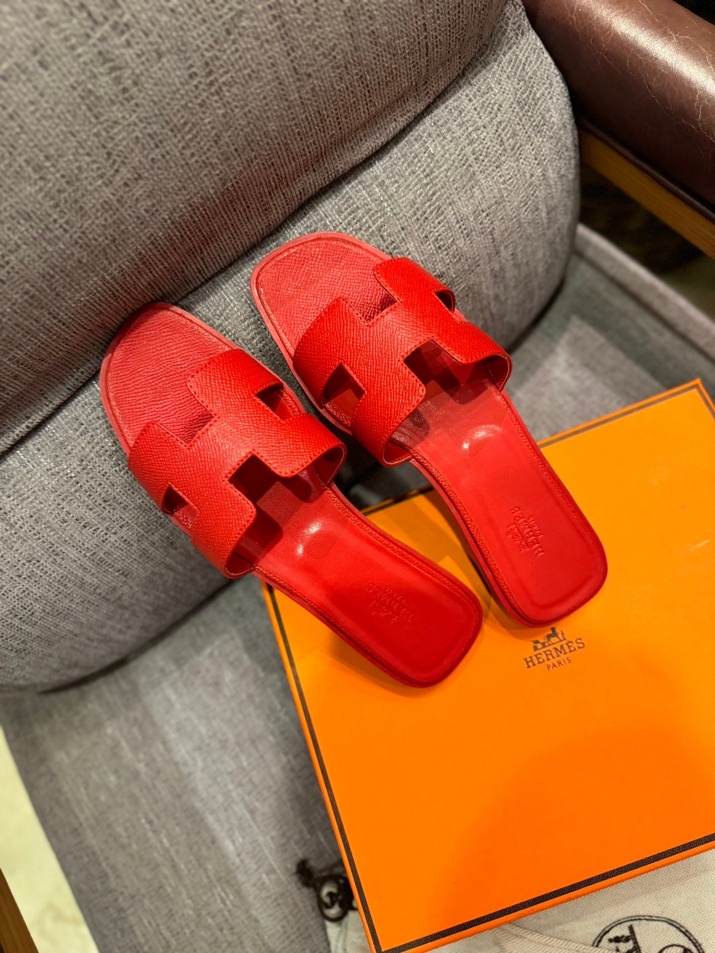1ZH239Z Popular Slippers