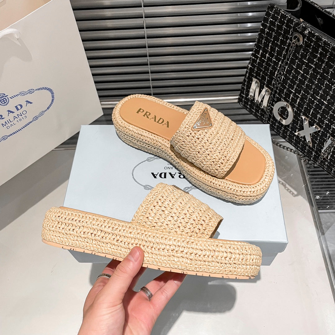 14PD21Z Popular slippers