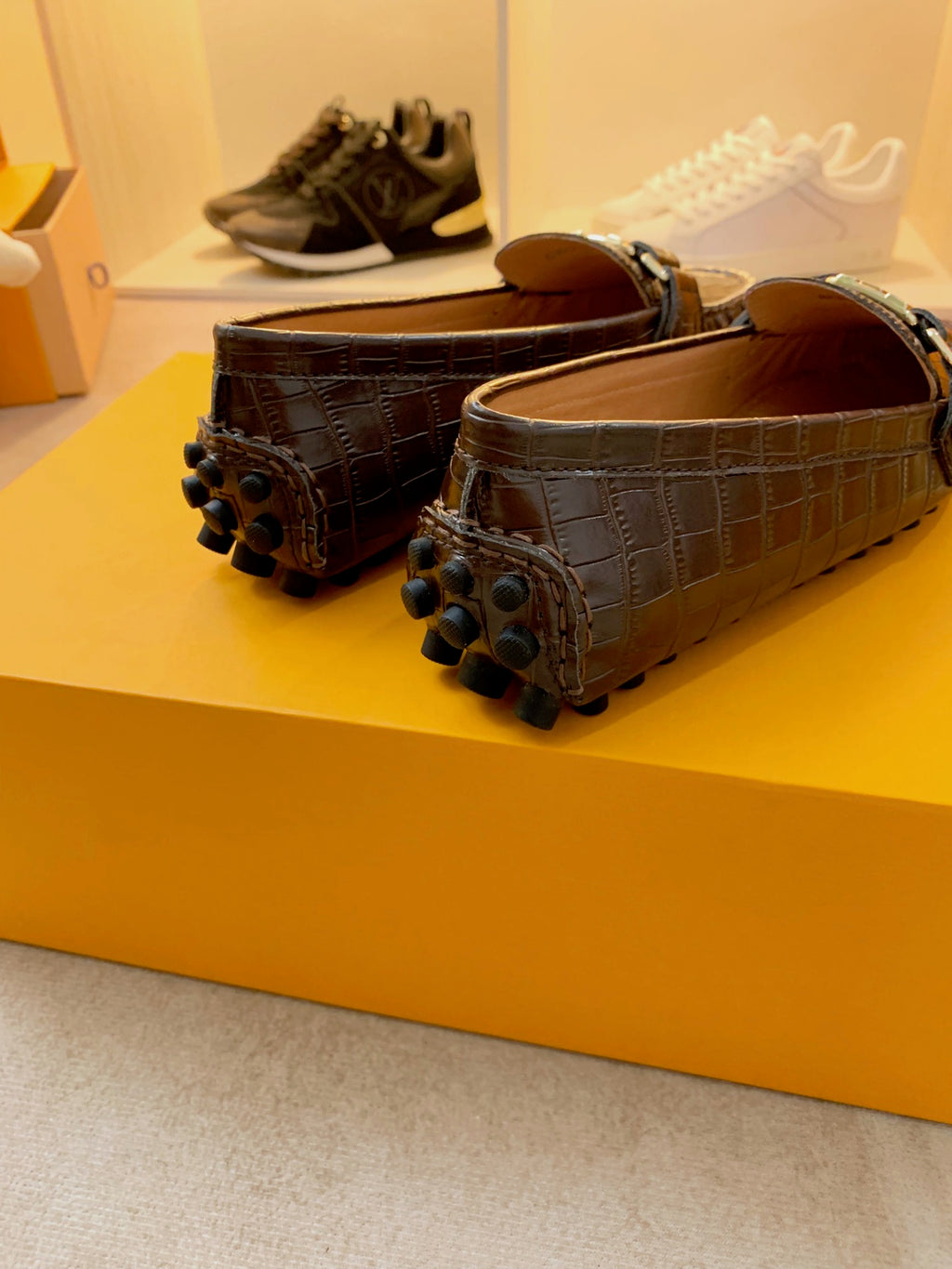 295QE98Z Popular high-quality leather shoes