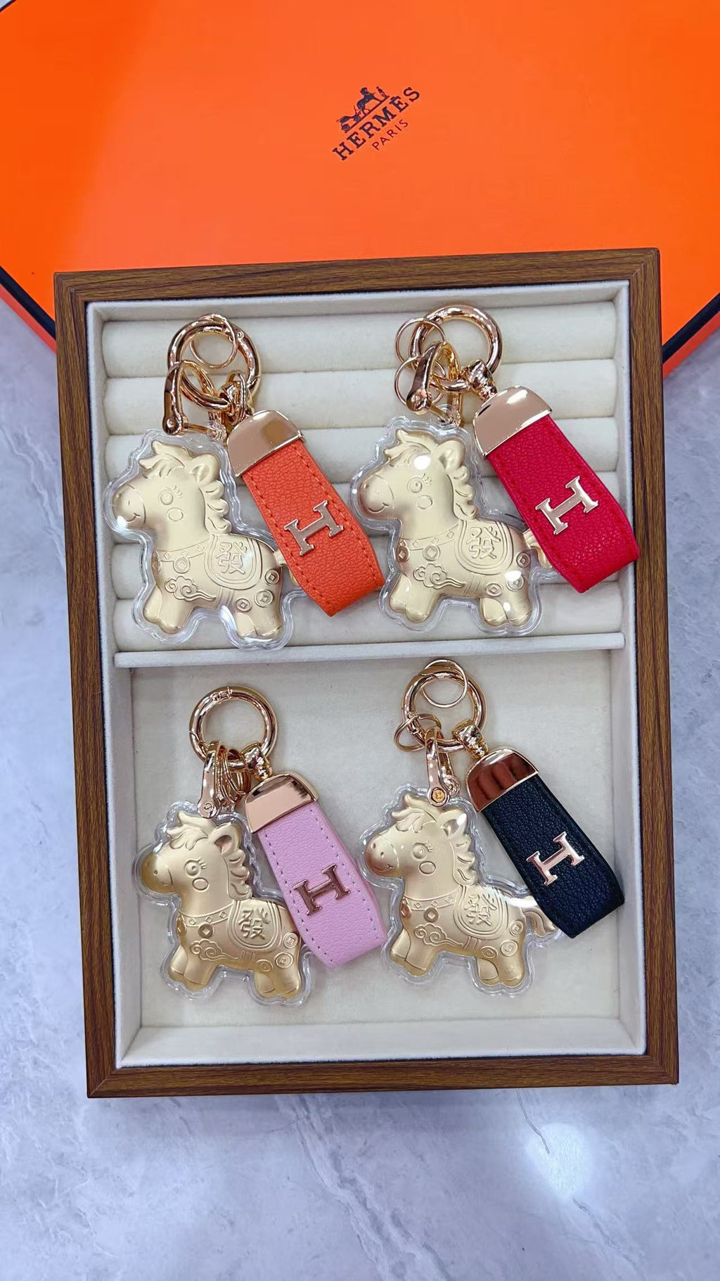 35ZH26A Popular bag 's charms accessories