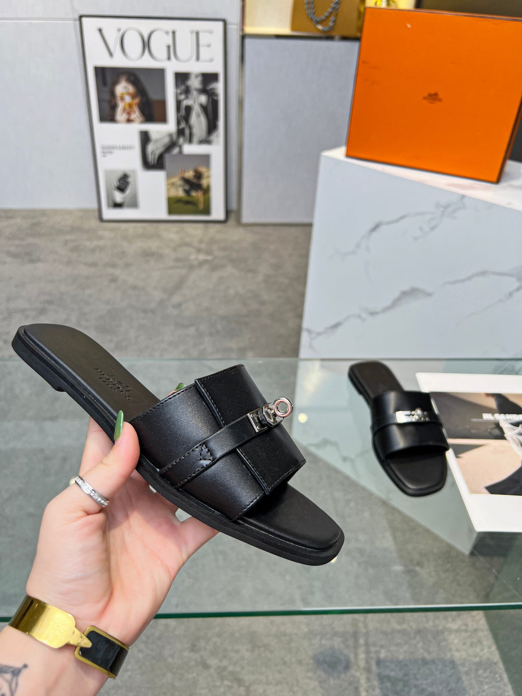 Z2X66H3 Popular high-quality leather Shoes