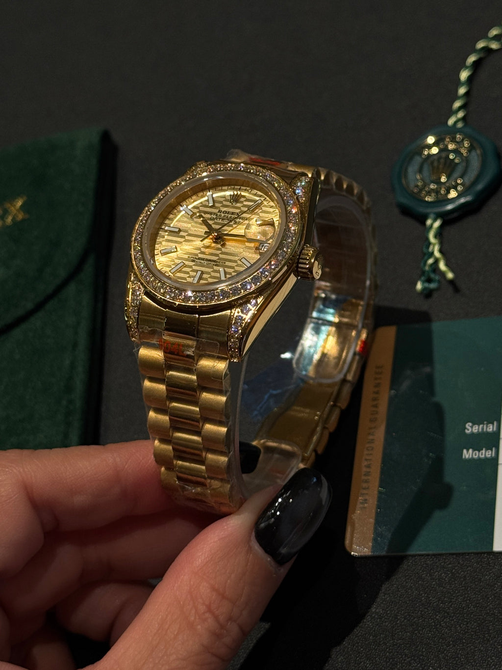 136RL15L Popular Watches