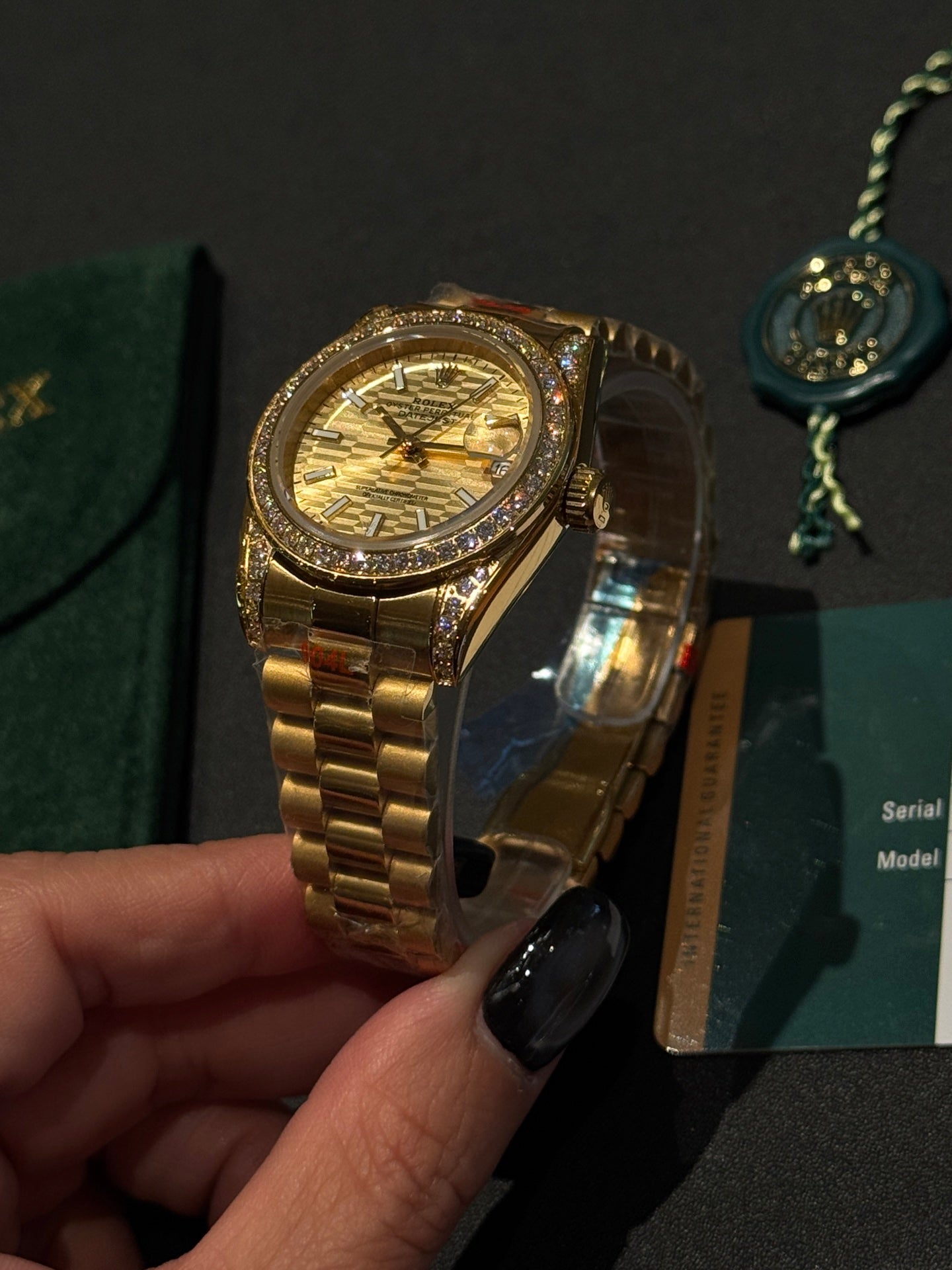 136RL15L Popular Watches