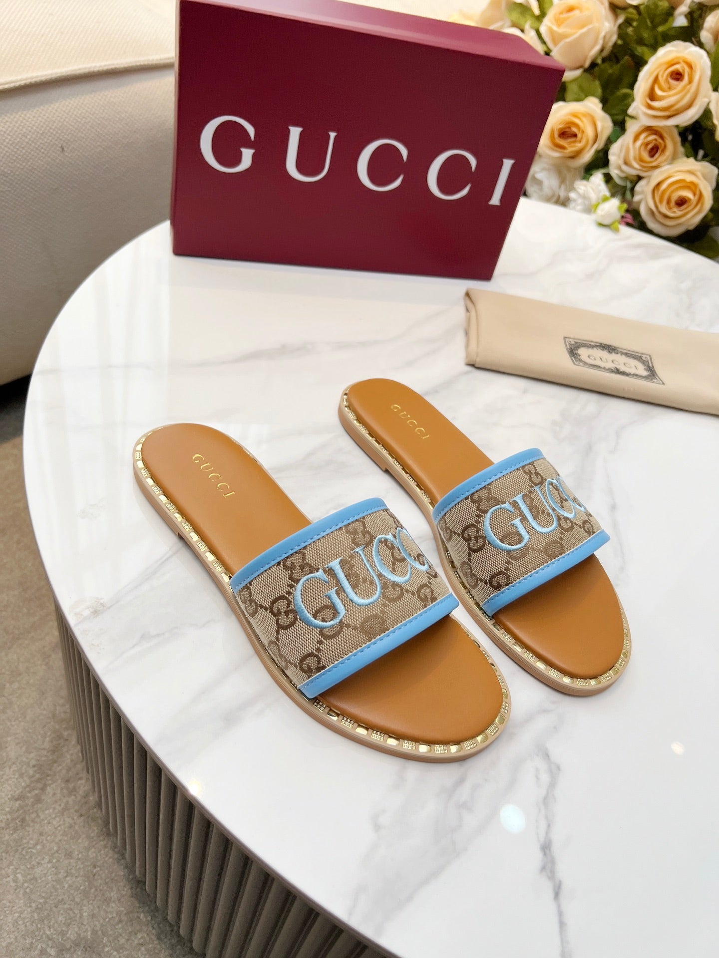 255QB29Z Popular Slippers