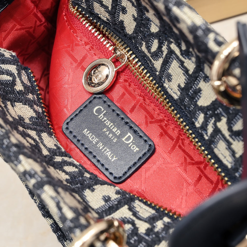 1XD439B Popular   embroidery bag