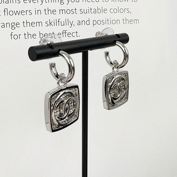15QC23E Popular Earrings