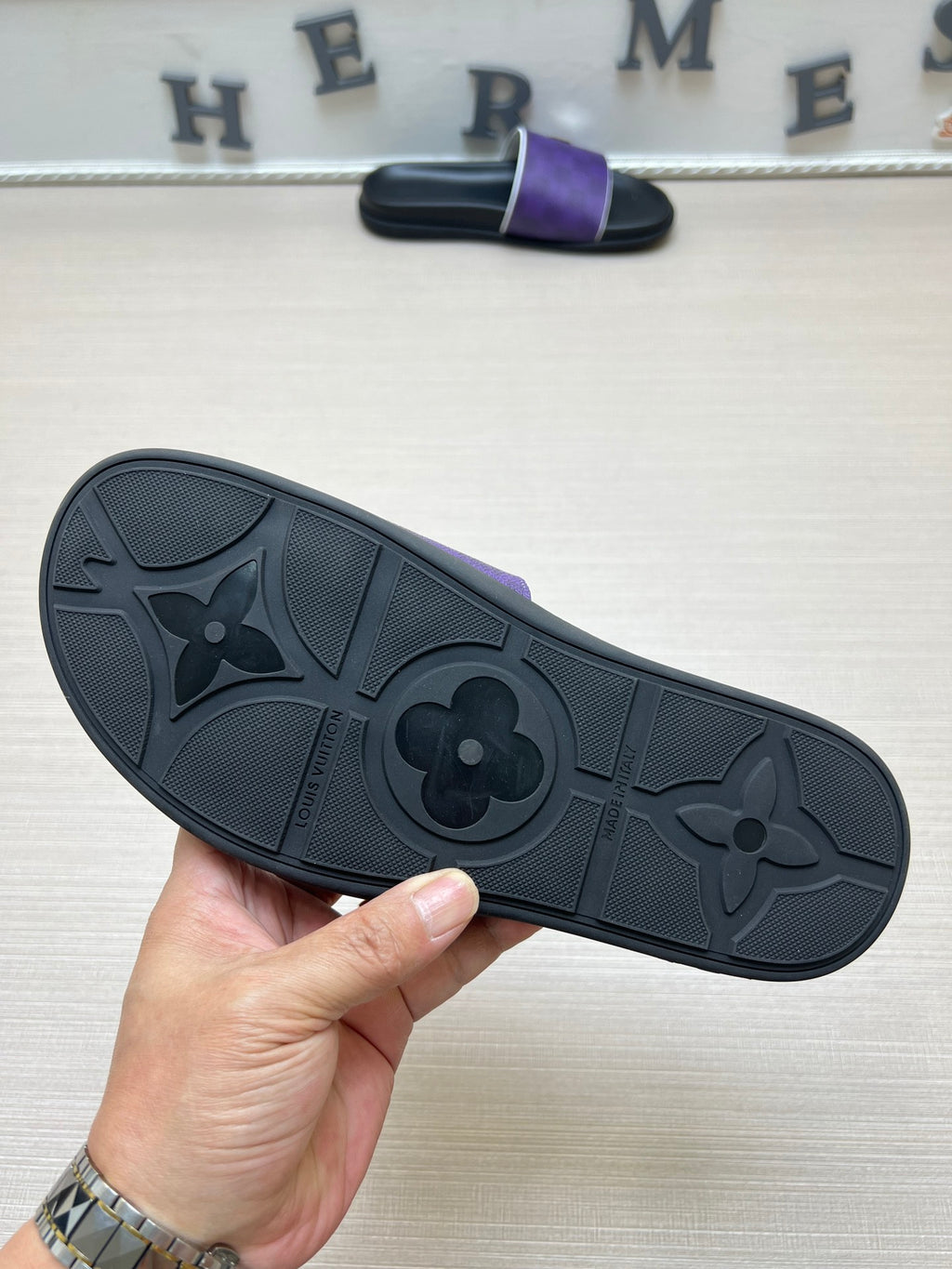 54E69Z Popular slippers