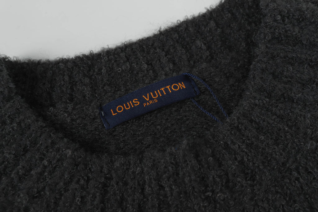 105ZE457U Popular Sweaters