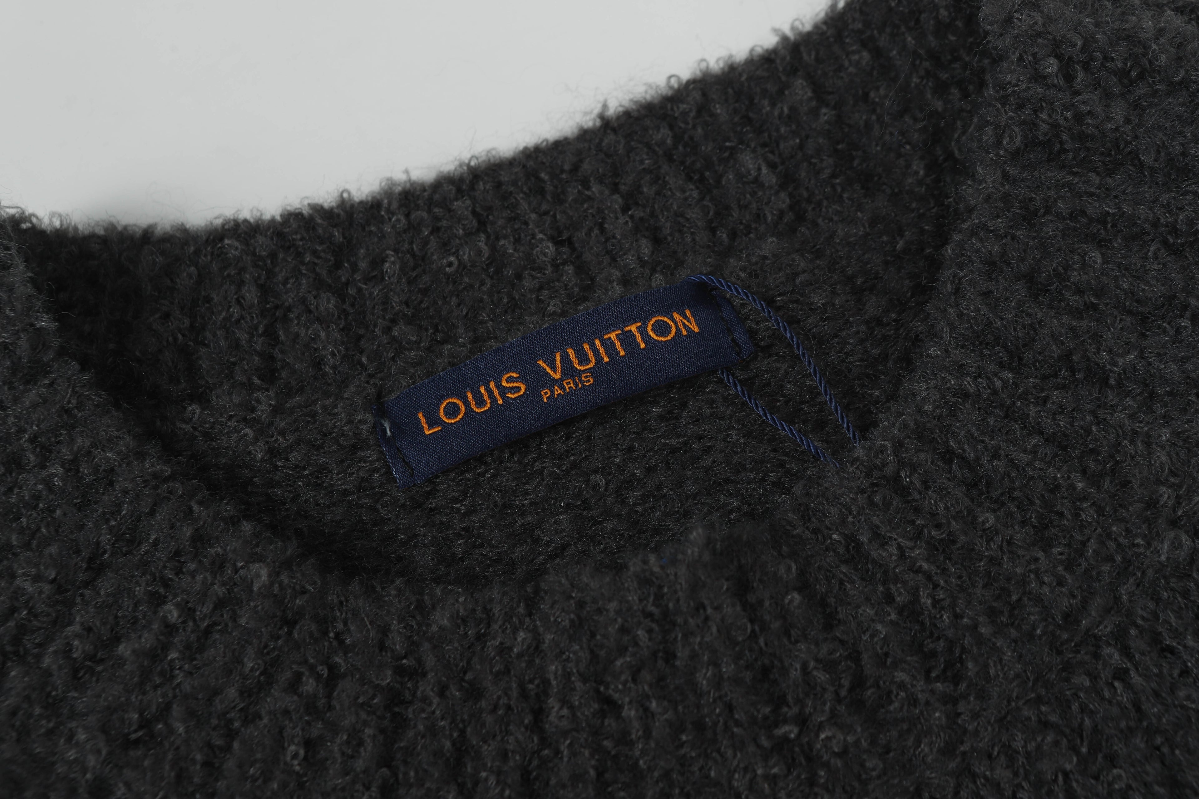 105ZE457U Popular Sweaters