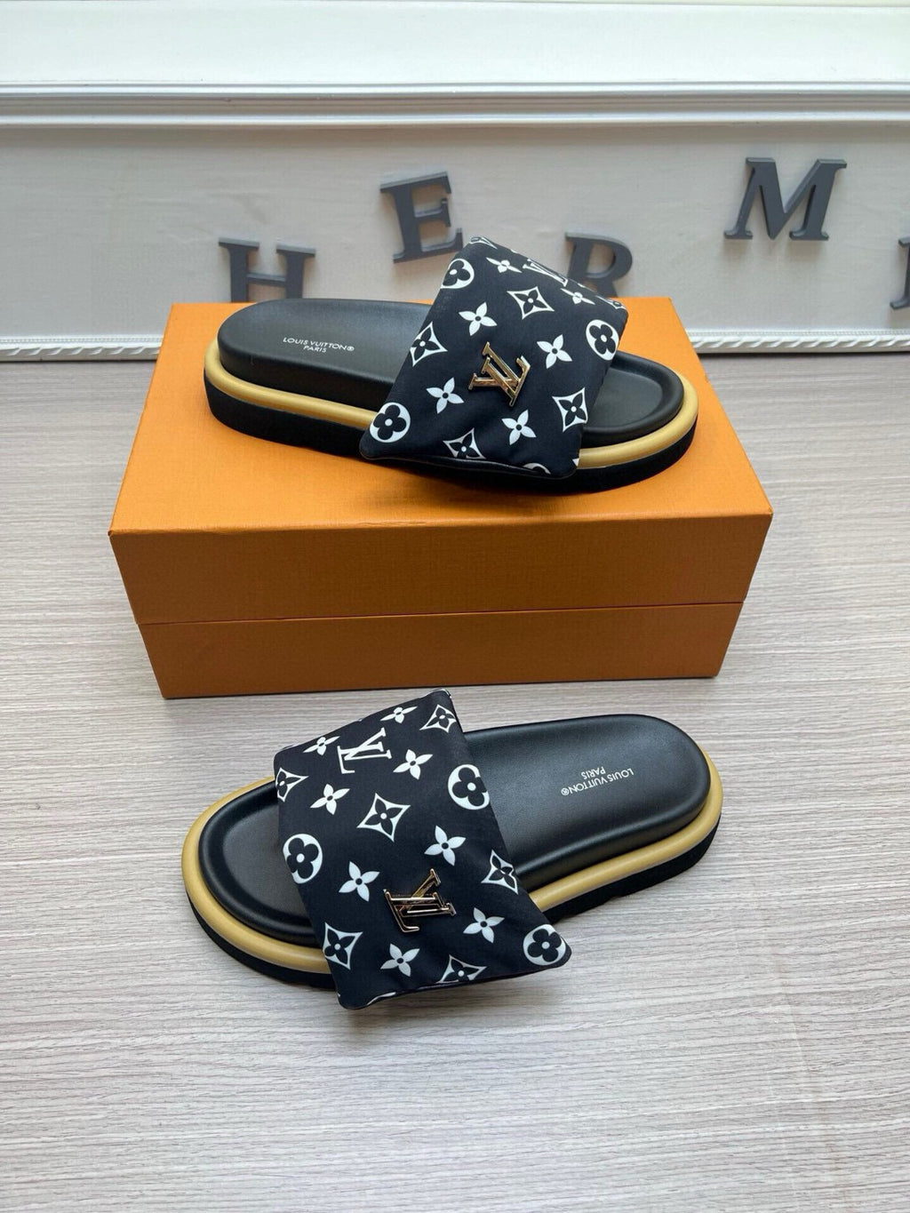 5QE10Z Popular  Slippers