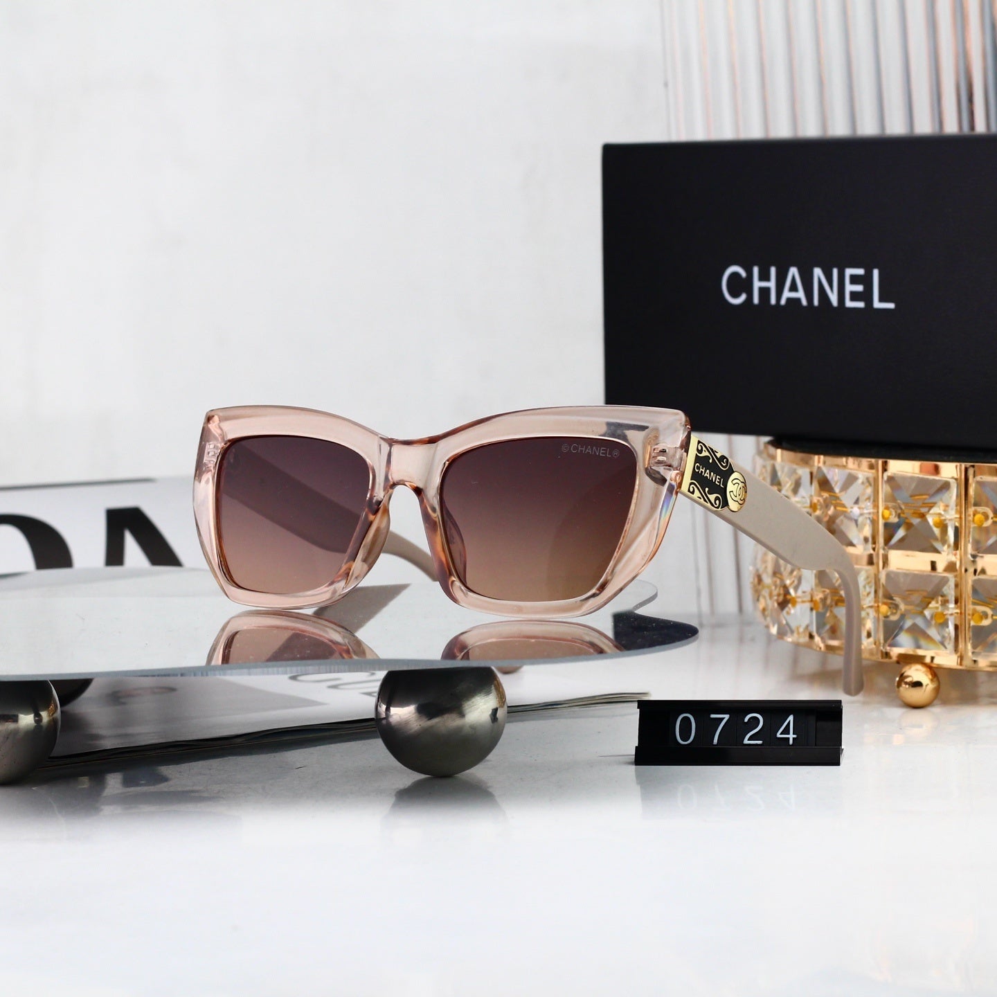 156PC38T Popular Sunglasses