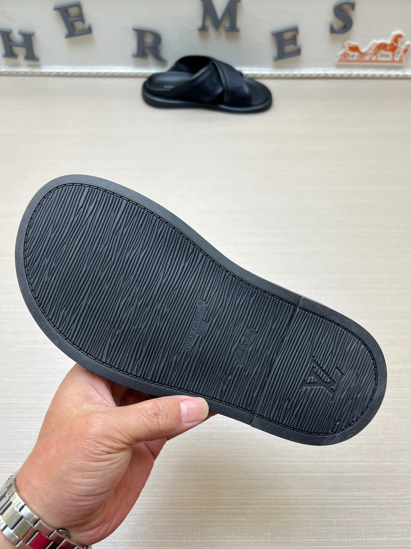 535ZE271Z Popular Slippers