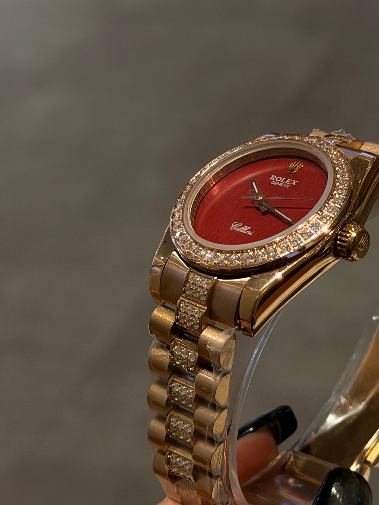 136RL23L Popular Watches