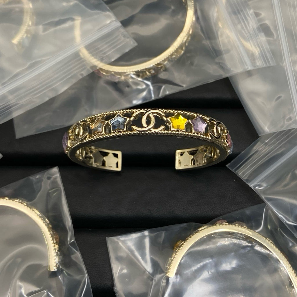 15QC36K  Popular Bracelets
