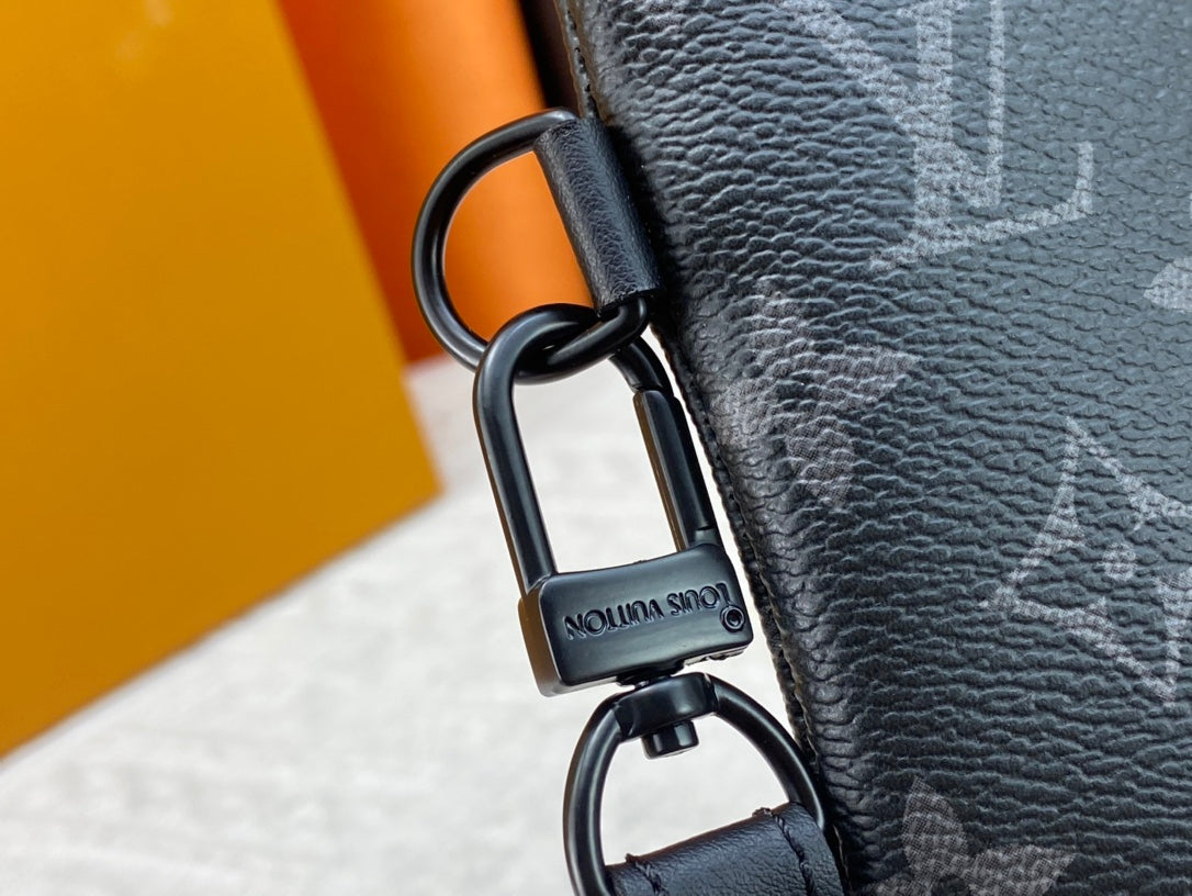 1XE401B Popular   leather bag