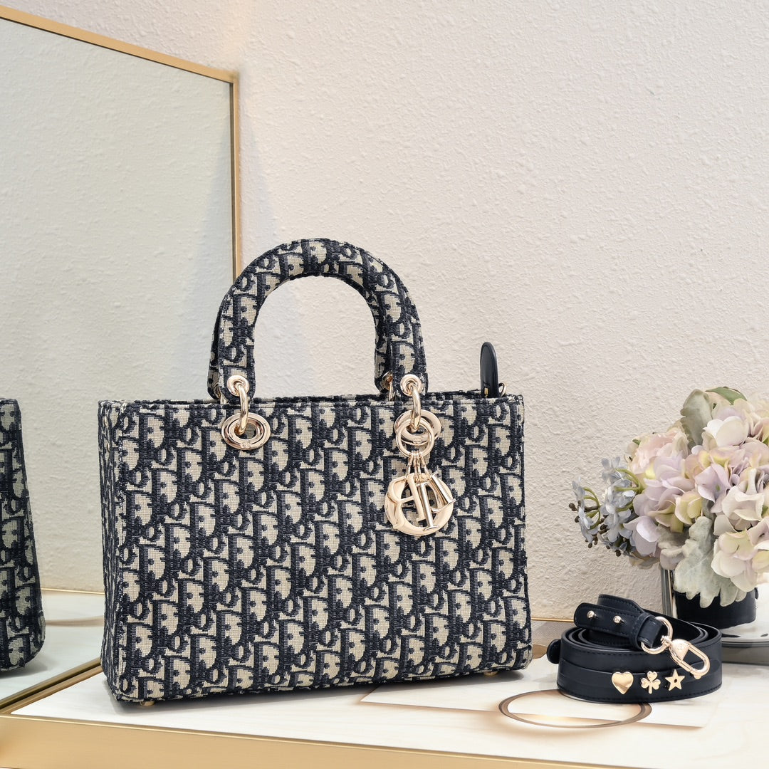 1XD439B Popular   embroidery bag