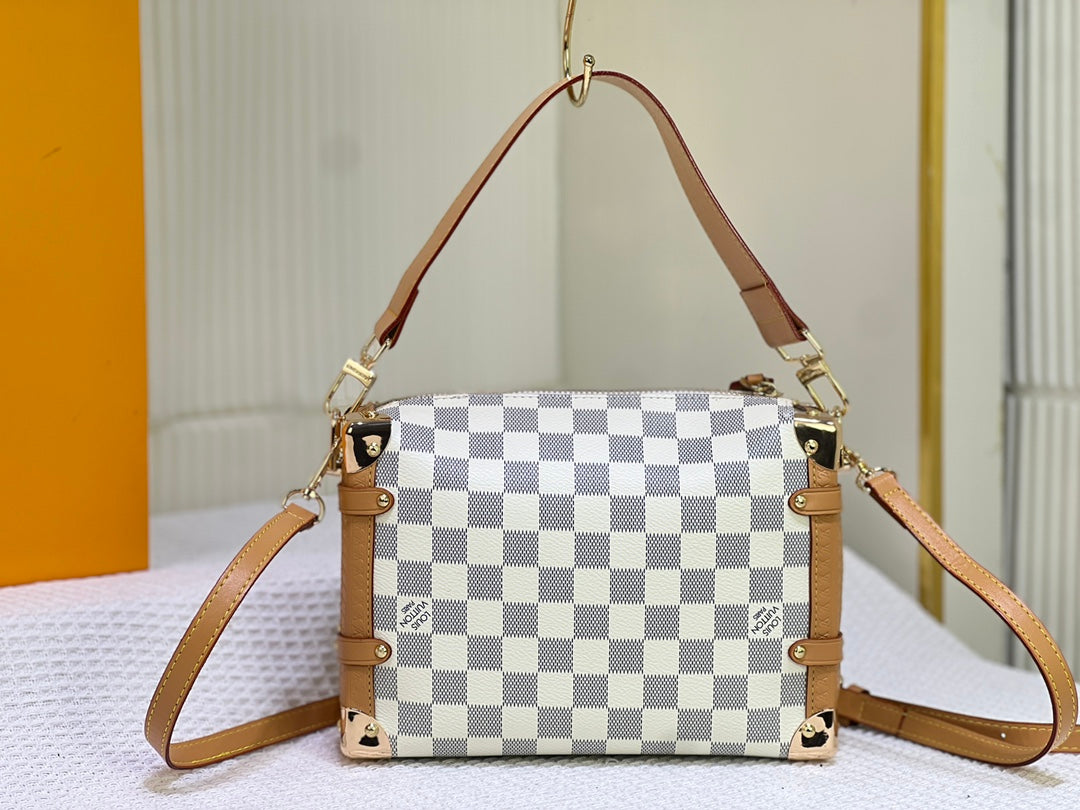 155NE18B Popular    leather bag