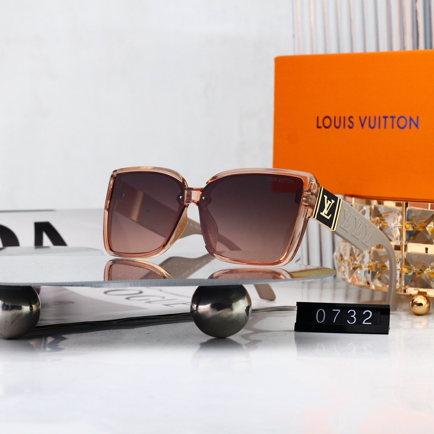 156PE10T Popular Sunglasses