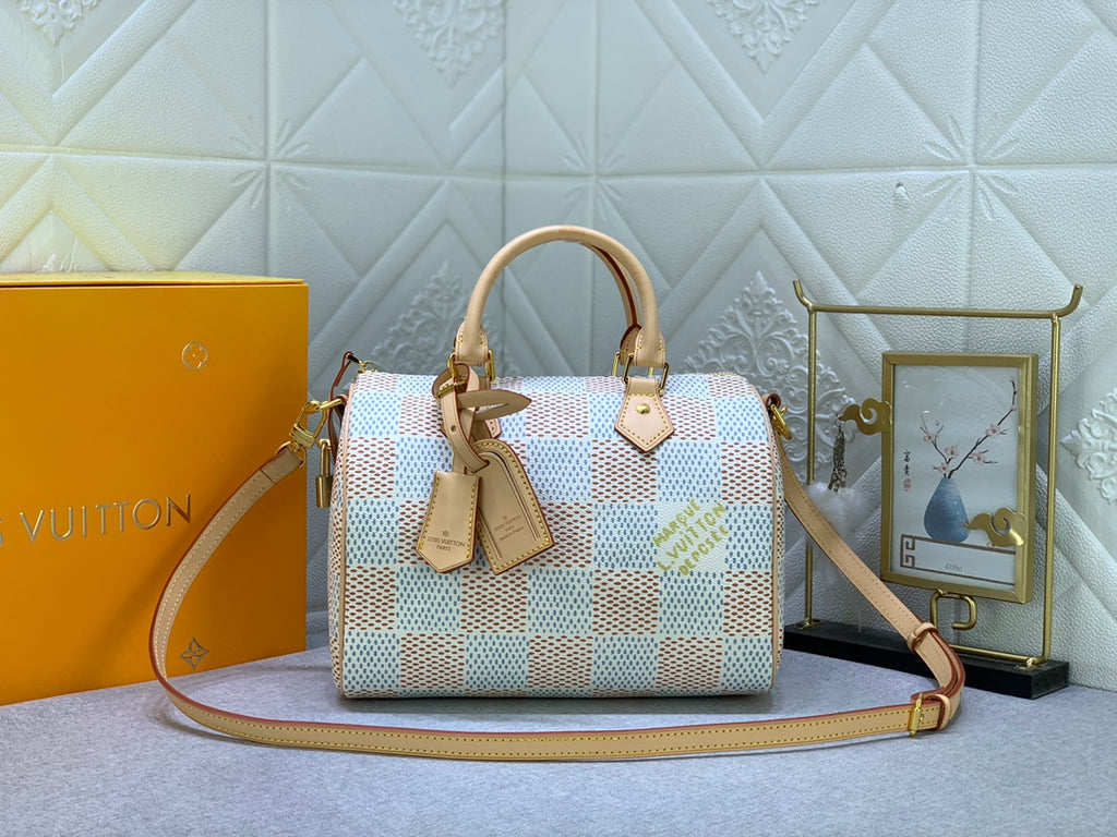 2XE269B Popular  leather bag 