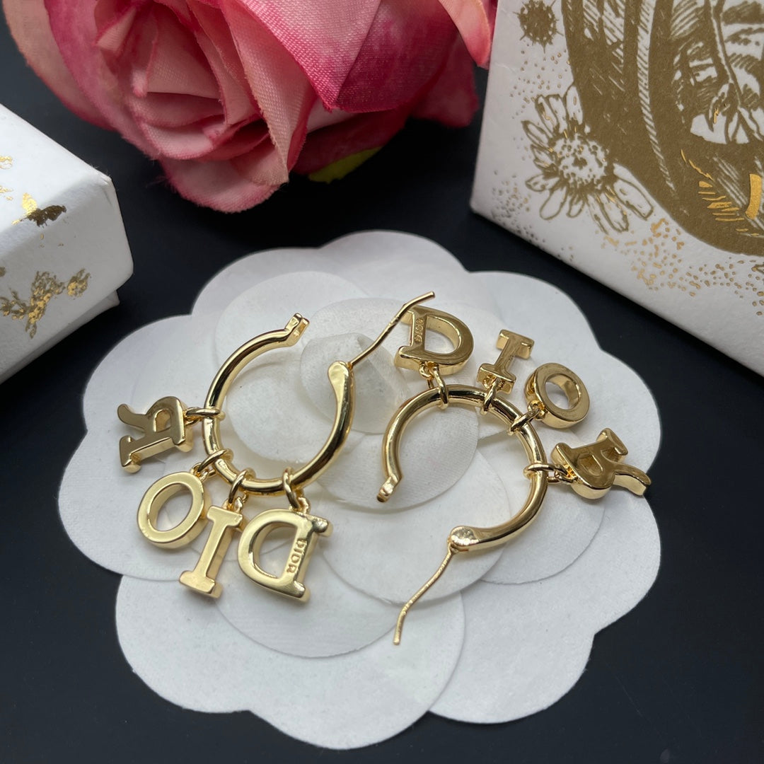 14D789E Popular Earrings