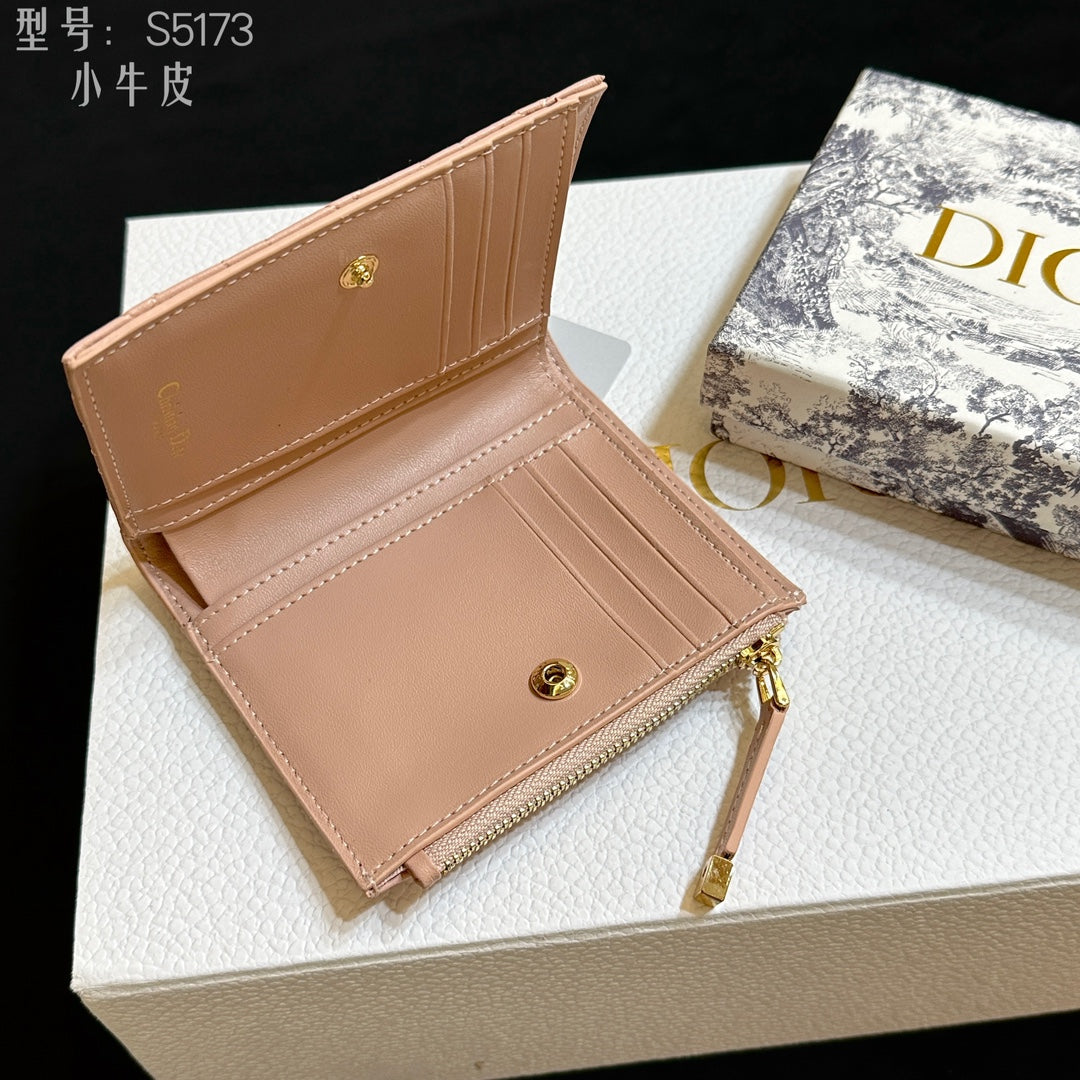 15RD134B Popular Wallets