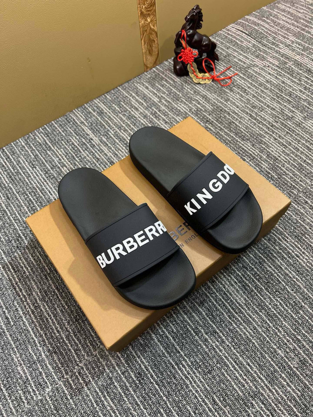 535ZR254Z Popular Slippers