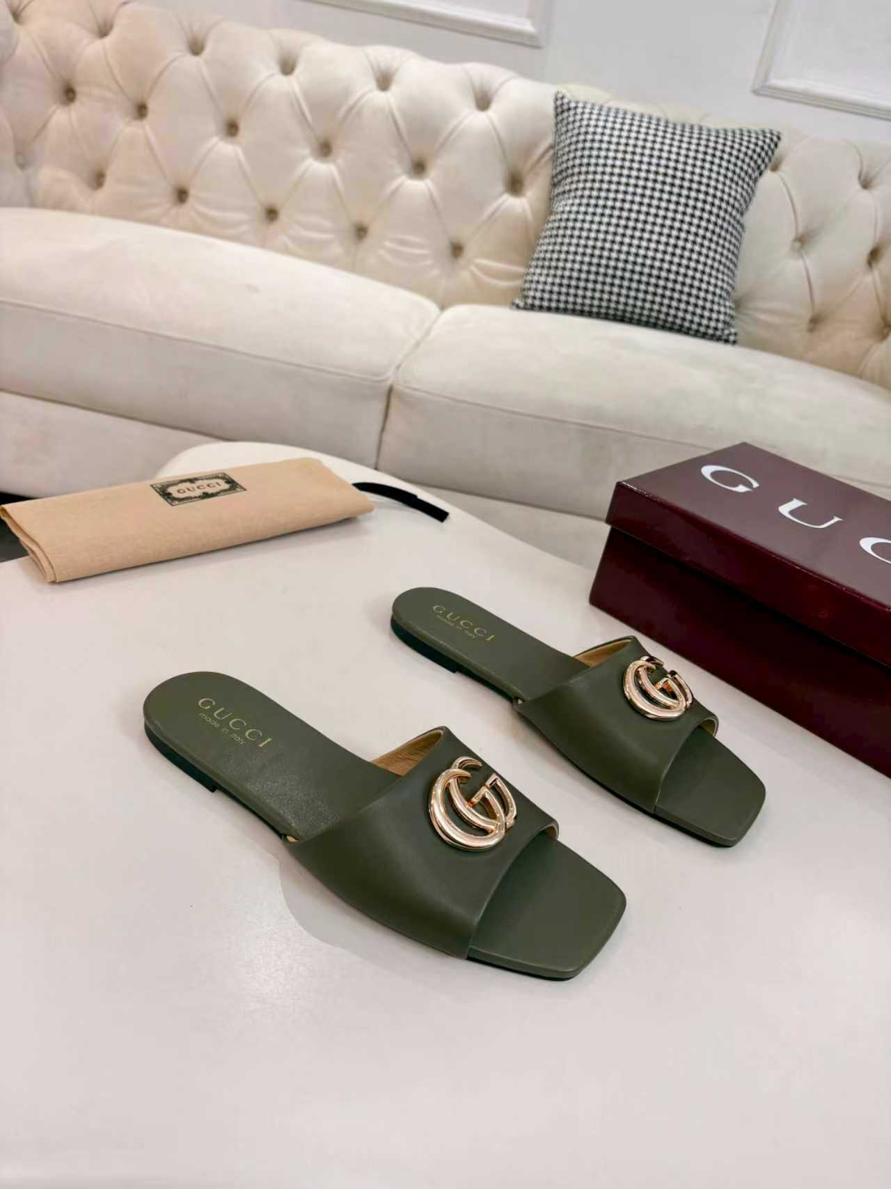 Z2P36B44 Popular high-quality leather Shoes