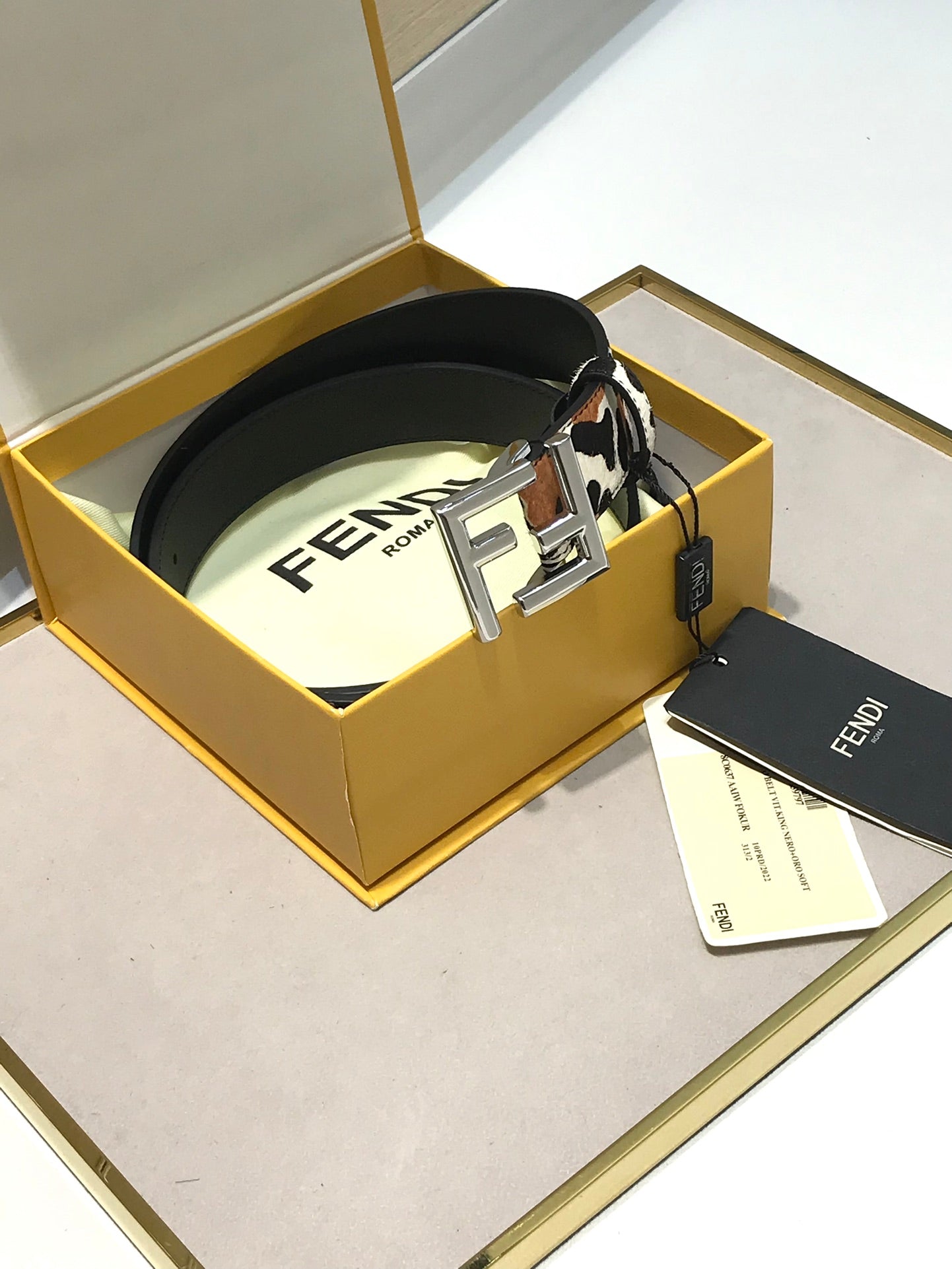 14F94P Popular   High quality belt With full package