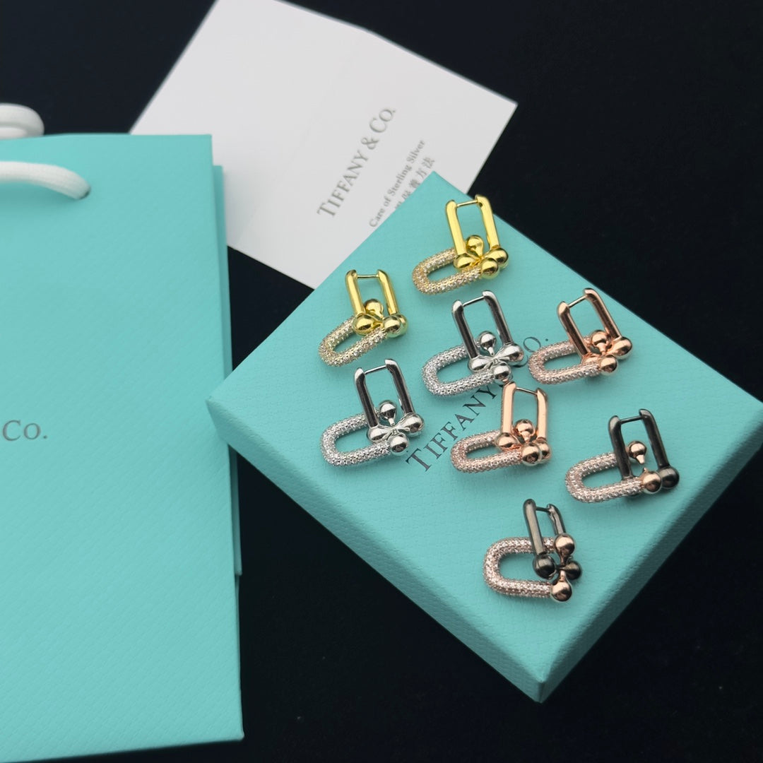8XT32X  Popular   Earring Bracelets Necklaces