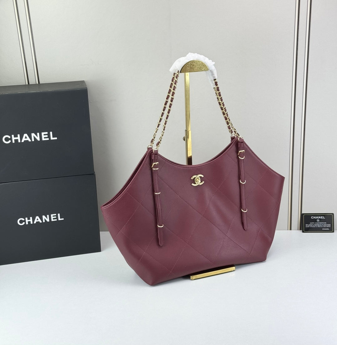 146PC11B Popular leather bag