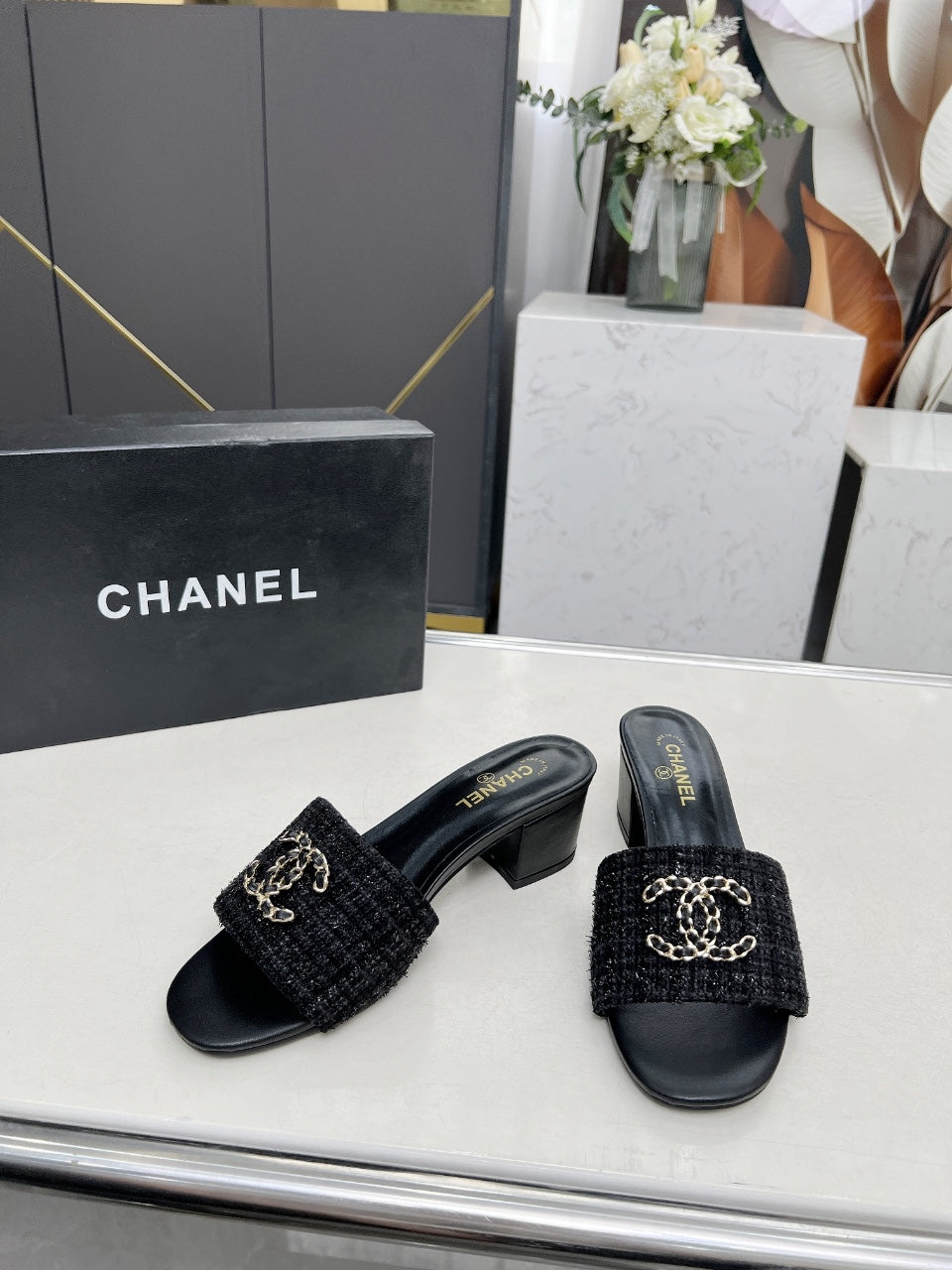 255QB30Z Popular shoes
