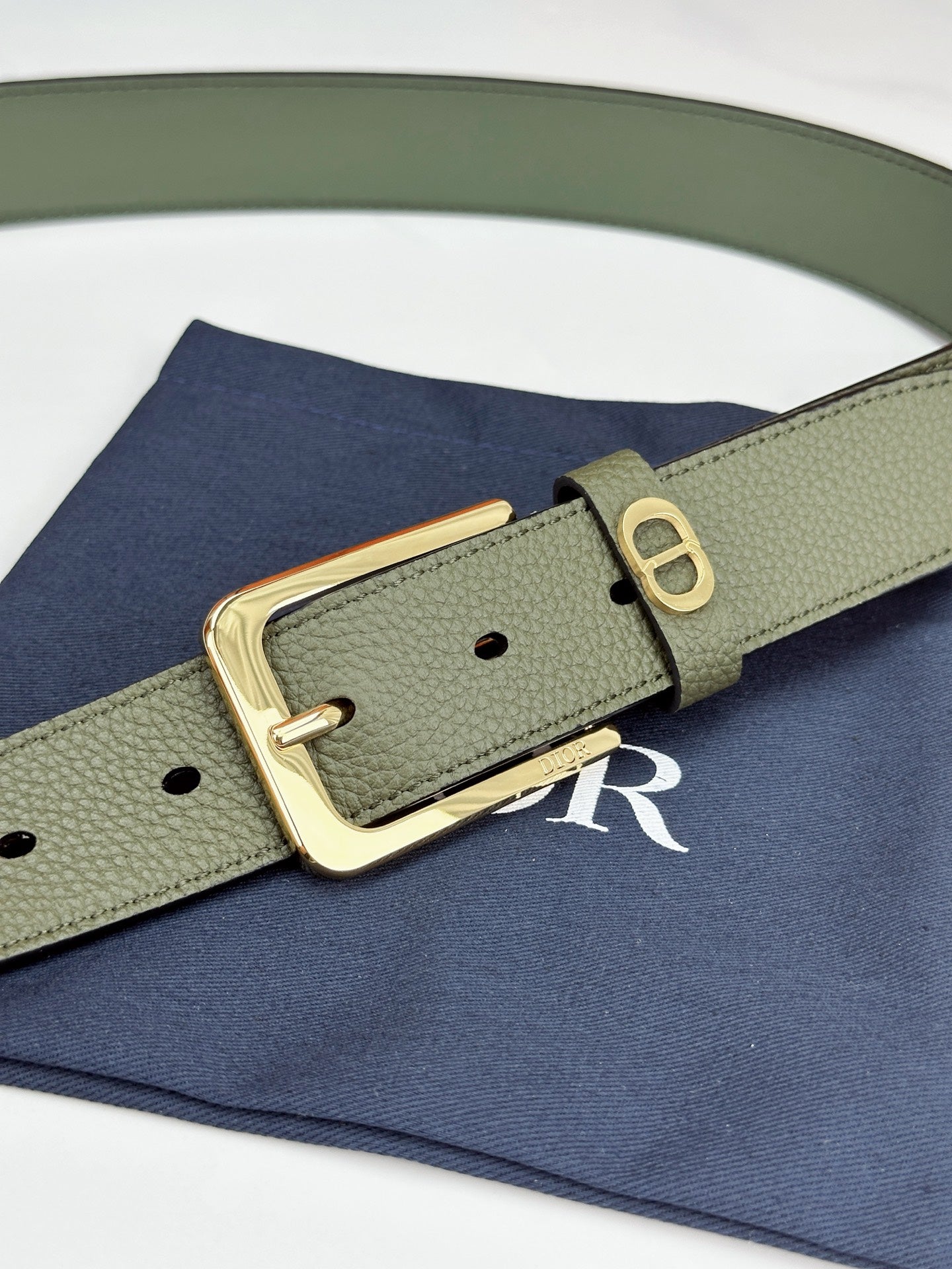 P1P36D46 Popular High quality belt With full package