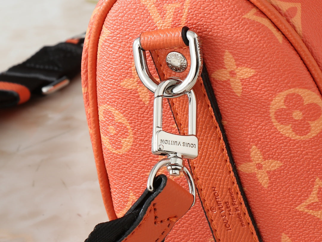 146PE35B Popular leather bag