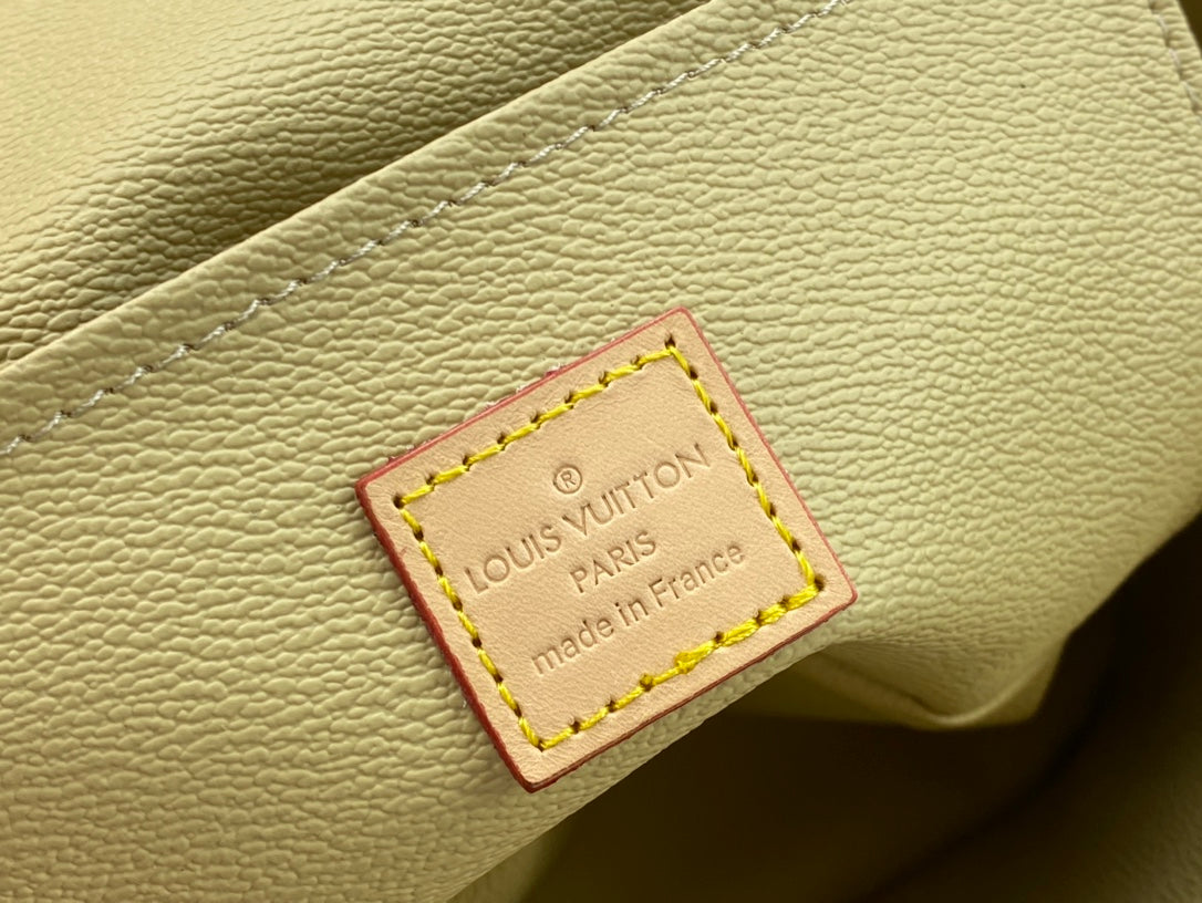 1XE273B Popular  leather bag 