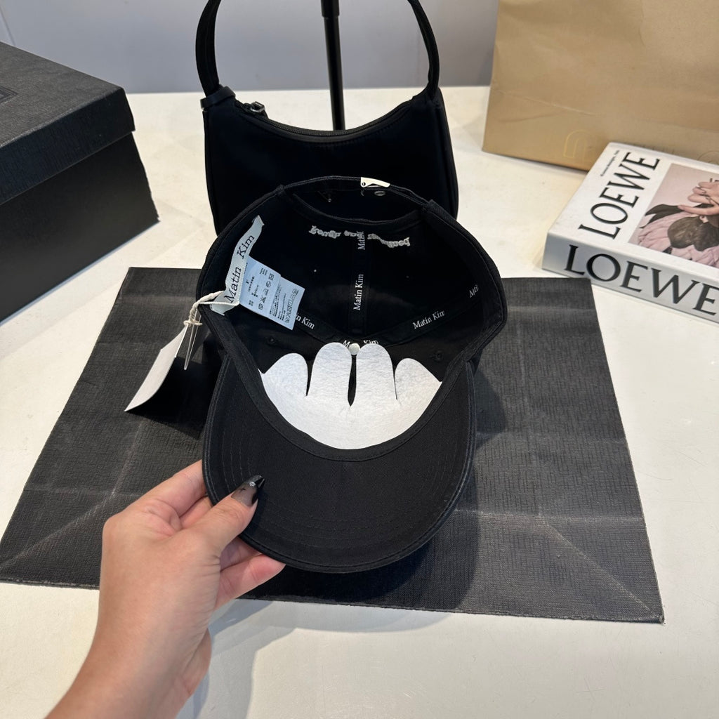 16XA4M Popular hats