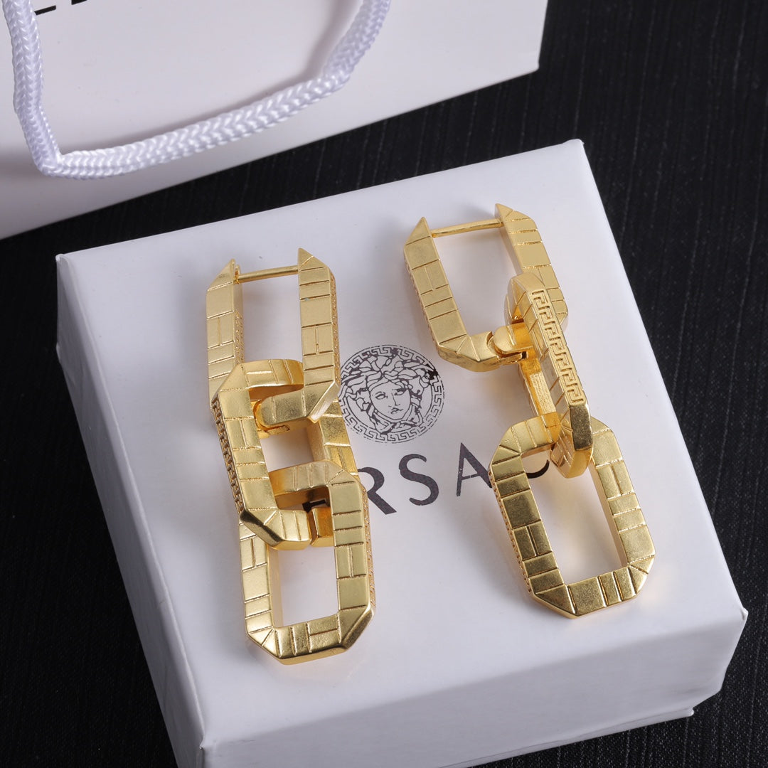 14V502X  Popular     Earrings Bracelets  Necklaces