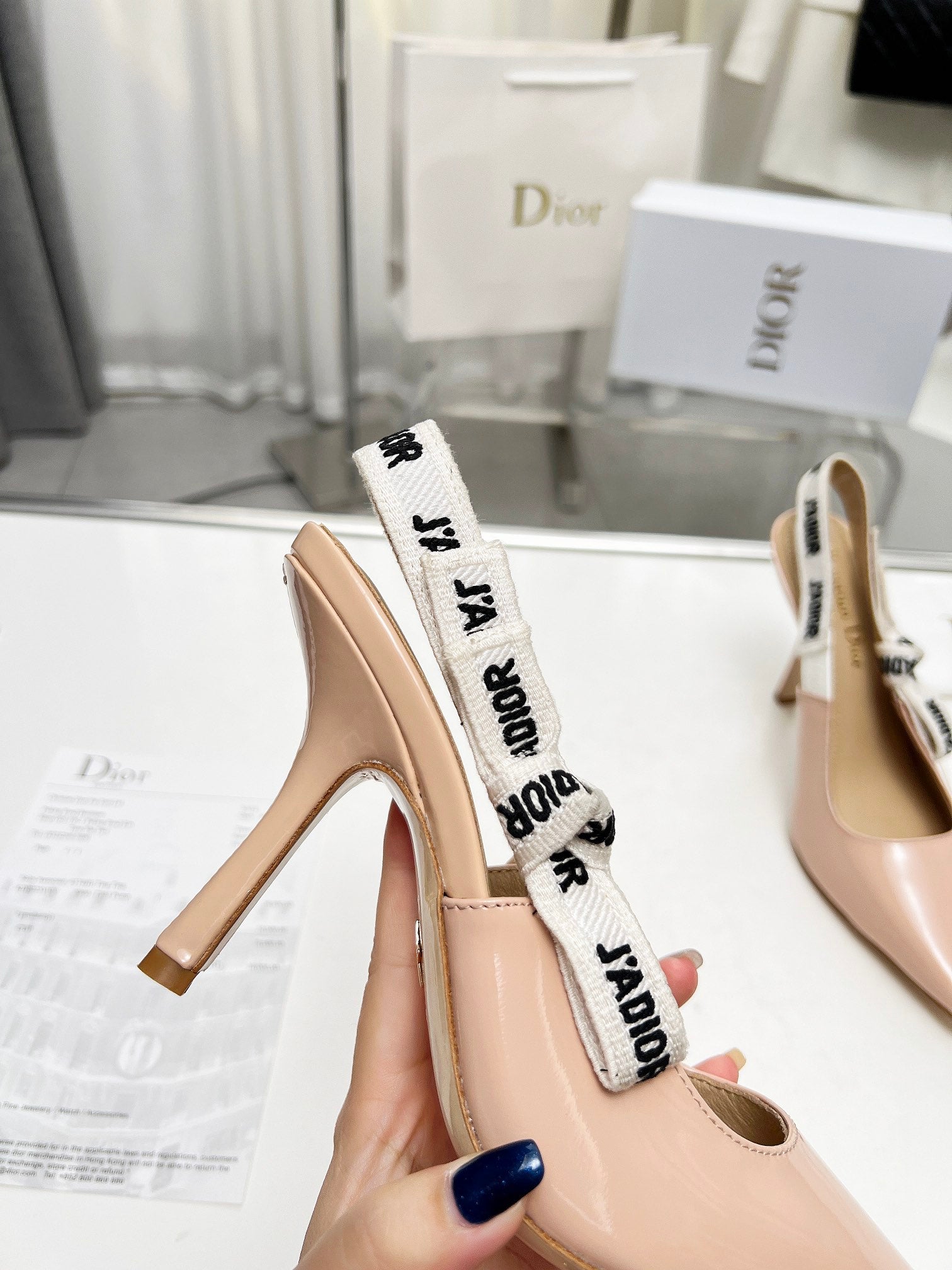 255QD44Z Popular leather High heels