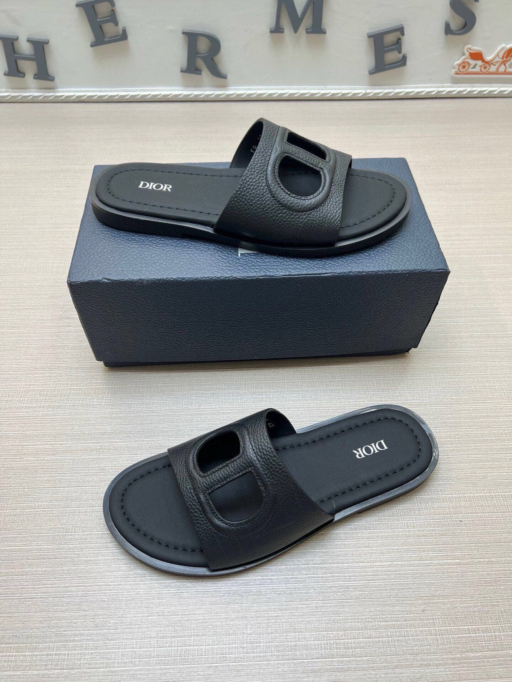 535ZD306Z Popular Slippers