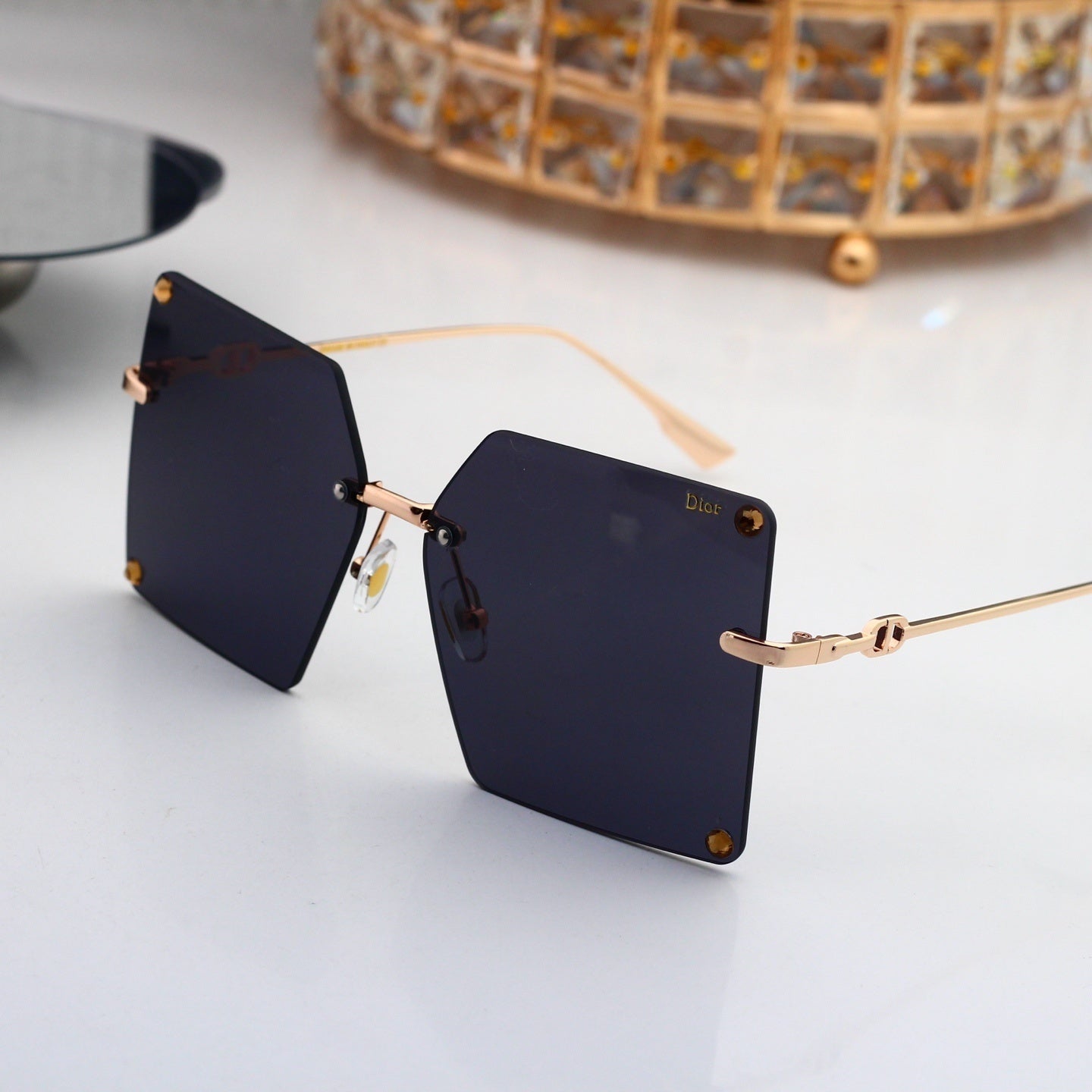 156PD59T Popular Sunglasses