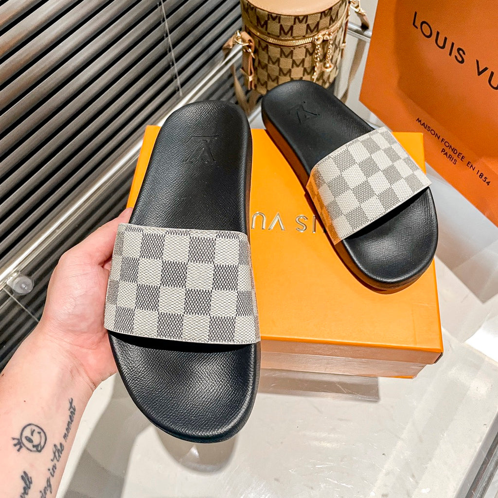 14E195Z Popular Slippers