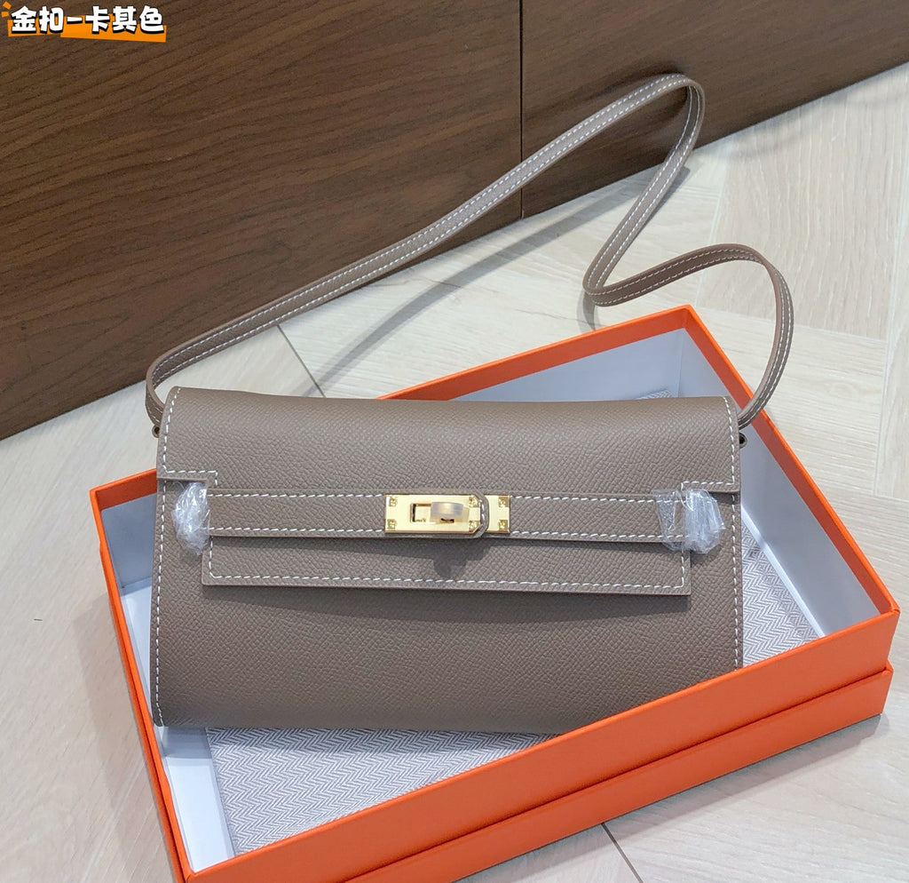 B1X66H11 Popular high-quality leather bag